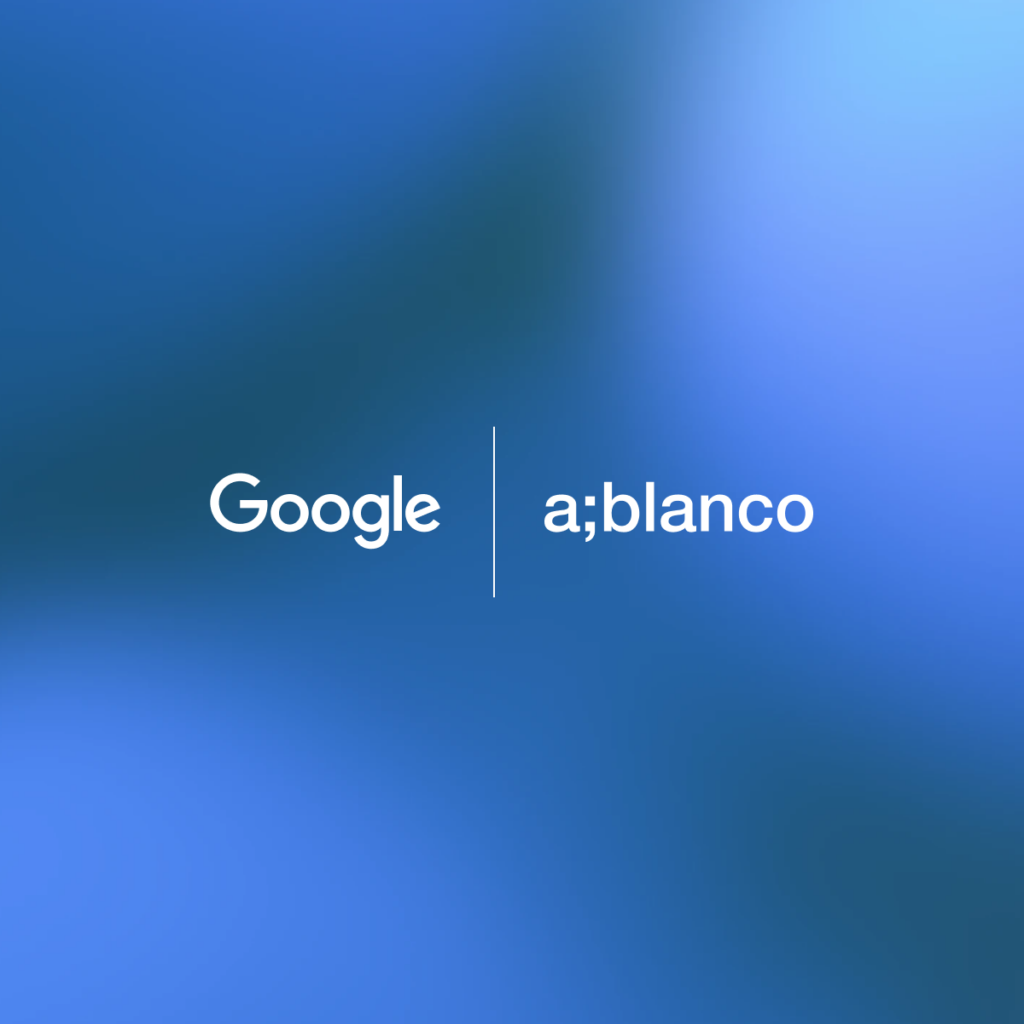 Especialista SEO Madrid analizando estrategias de posicionamiento web.